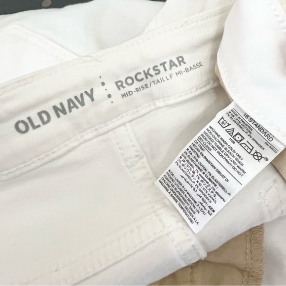 ➕ Old Navy White Rockstar Mid Rise Skinny Jeans Women’s Size 16 - Picture 7 of 7